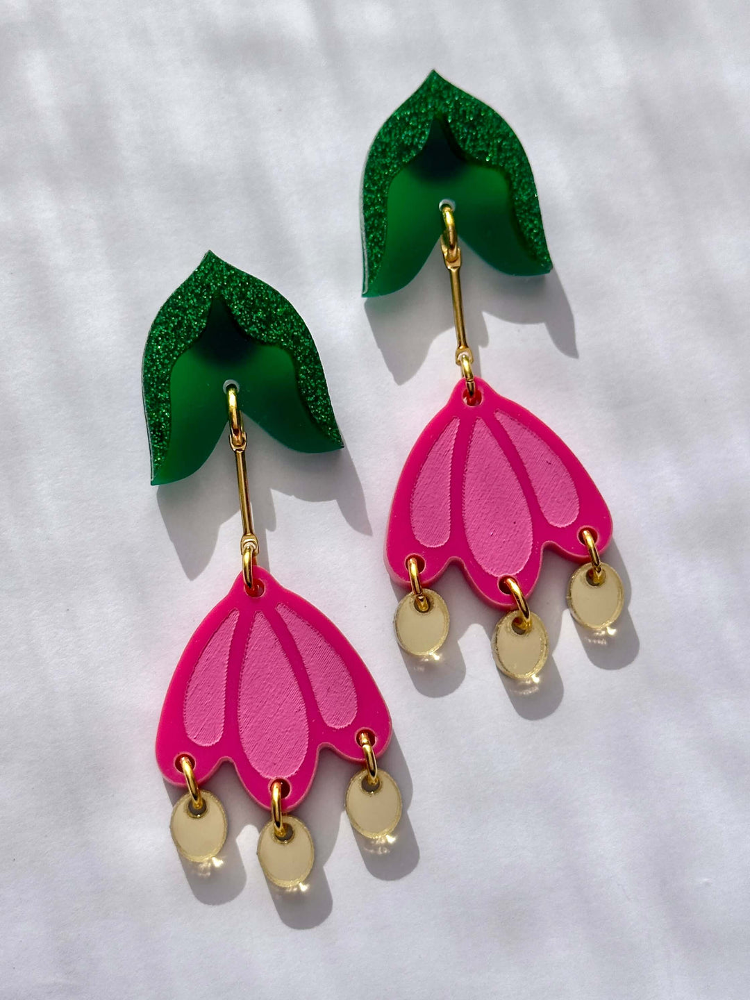 Aros Lilly
