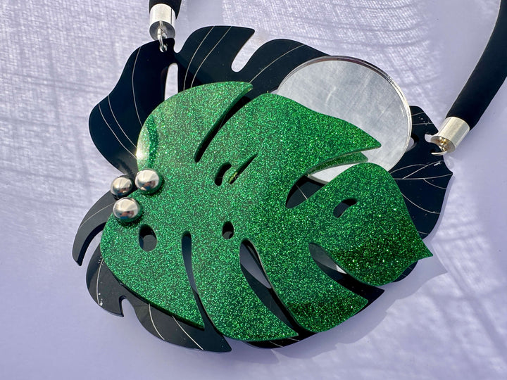 Collar Luna Monstera