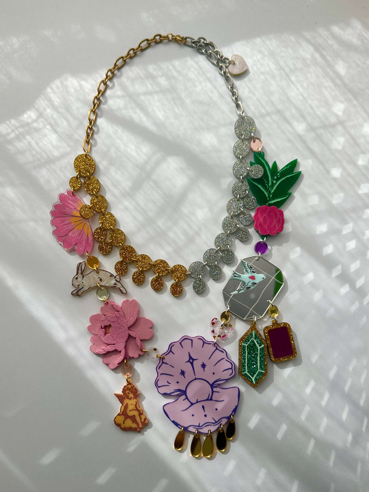 Collar Meji