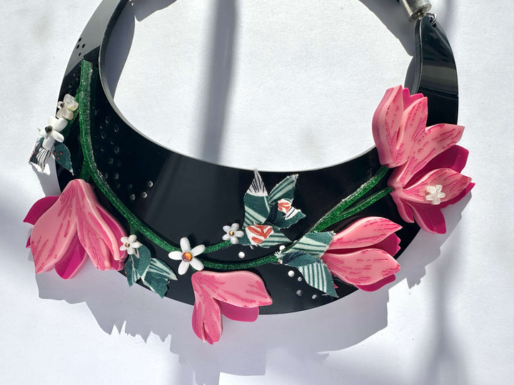 Collar Flora